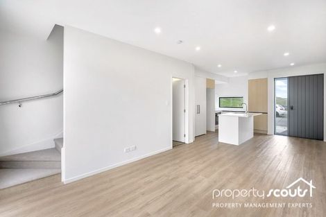 Photo of property in 43 Clay Works Lane, New Lynn, 0600