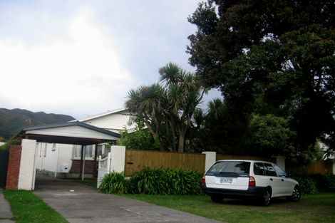 Photo of property in 47 Cambridge Terrace, Waiwhetu, Lower Hutt, 5010