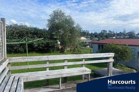 Photo of property in 12 Posa Avenue, Henderson, Auckland, 0612