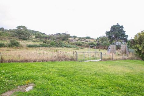 Photo of property in 14 Marine Parade, Bluff, 9814