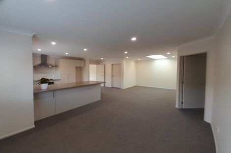 Photo of property in 52a Rodney Street, Howick, Auckland, 2014