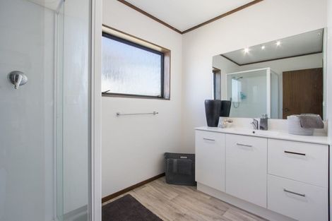 Photo of property in 26 Shaw Road, Waihi Beach, 3611