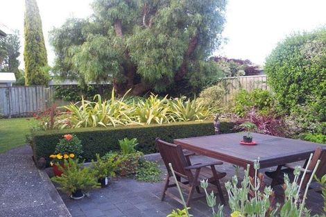 Photo of property in 13 Grant Street, Havelock North, 4130