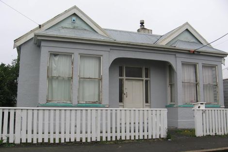 Photo of property in 4 Bathgate Street, South Dunedin, Dunedin, 9012
