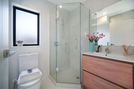 Photo of property in 46 Picturesque Drive, Flat Bush, Auckland, 2019