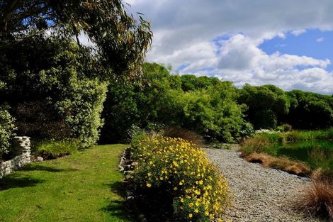 Photo of property in 964 Waianakarua Road, Herbert, 9495
