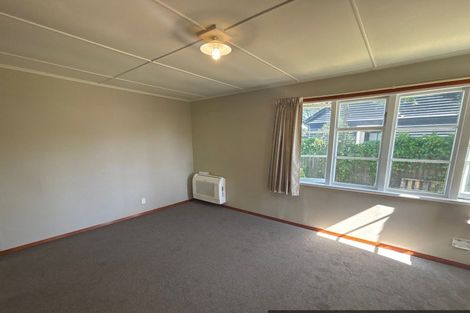 Photo of property in 33 Blighs Road, Bryndwr, Christchurch, 8053