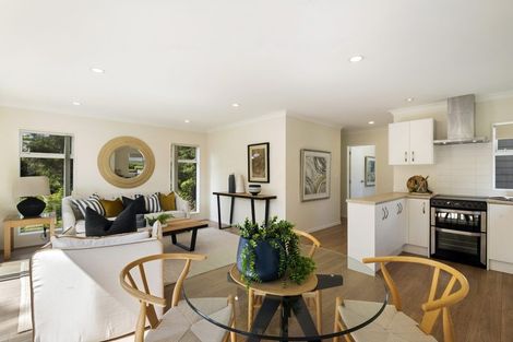 Photo of property in 29d Greenhithe Road, Greenhithe, Auckland, 0632