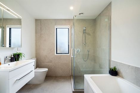 Photo of property in 12 Mahinga Kai Way, Belmont, Auckland, 0622