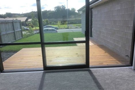 Photo of property in 3 Rochfort Crescent, Pyes Pa, Tauranga, 3112