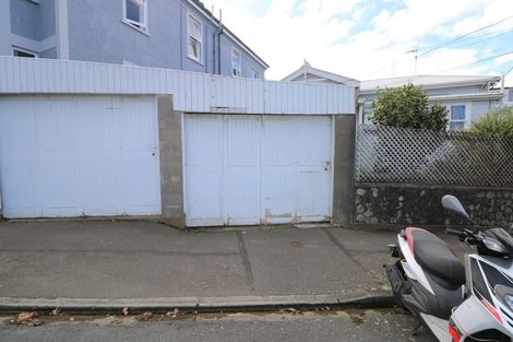 Photo of property in 4/14 Arlington Street, Mount Cook, Wellington, 6011