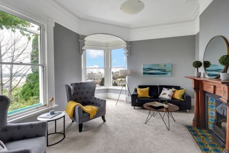 Photo of property in 10 Heriot Row, Dunedin Central, Dunedin, 9016