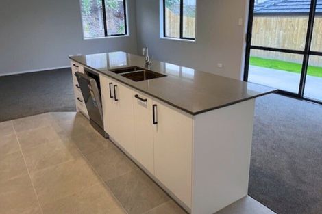 Photo of property in 24 Rongomai Street, Helensville, 0800