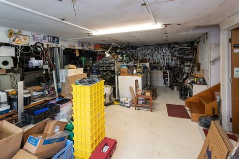 Photo of property in 41 Beechdale Crescent, Pakuranga Heights, Auckland, 2010