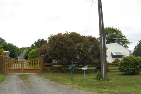 Photo of property in 34 Waikoukou Valley Road, Waimauku, 0812