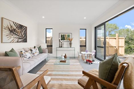Photo of property in 13 Karamu Street, Flat Bush, 2019