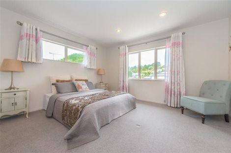 Photo of property in 4 Regatta Road, Torbay, Auckland, 0630