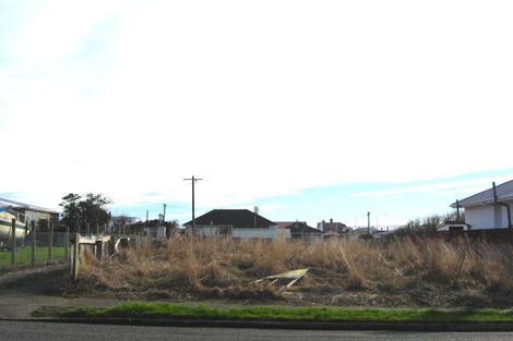 Photo of property in 15 Burrows Street, Bluff, 9814