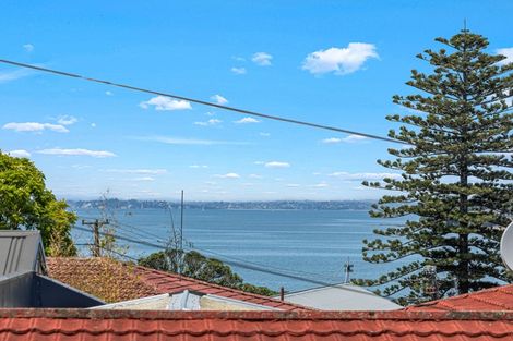 Photo of property in 1/525 Beach Road, Murrays Bay, Auckland, 0630