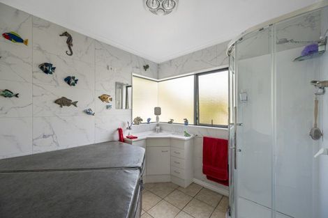 Photo of property in 527c Main North Road, Bay View, Napier, 4104