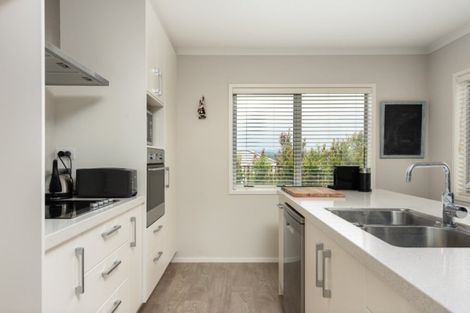 Photo of property in 56 Mortlake Heights, Pyes Pa, Tauranga, 3112