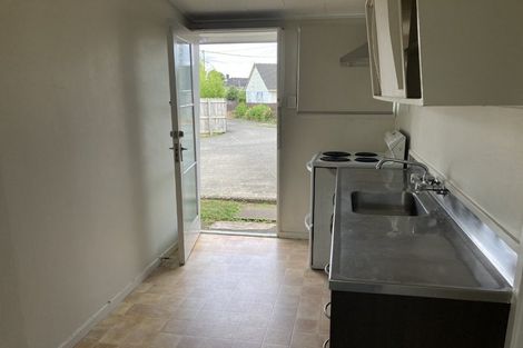 Photo of property in 214 Panama Road, Mount Wellington, Auckland, 1062