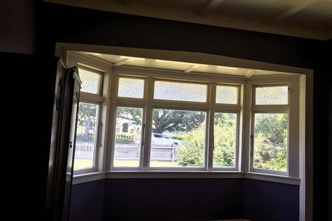 Photo of property in 56 Mckenzie Road, Mangere Bridge, Auckland, 2022