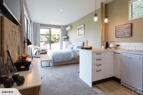 Photo of property in 2 Lindmore Lane, Lower Shotover, Queenstown, 9371