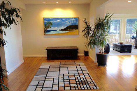 Photo of property in 8 Ocean View Terrace, Sumner, Christchurch, 8081