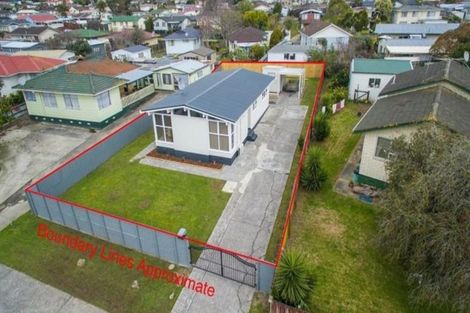 Photo of property in 9 Serrano Place, Clover Park, Auckland, 2023