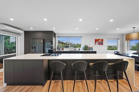 Photo of property in 132 Porritt Avenue, Chatswood, Auckland, 0626