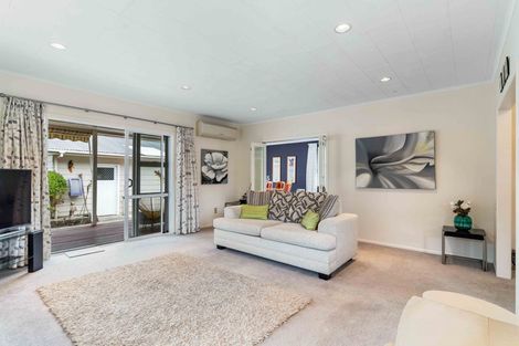 Photo of property in 214 Rangi Avenue, Whangamata, 3620