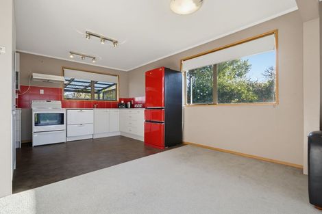 Photo of property in 10b Taurus Place, Kawaha Point, Rotorua, 3010