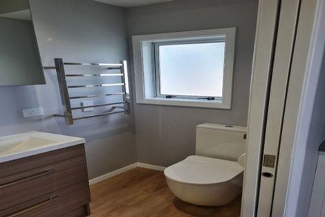 Photo of property in 101 Gibbons Street, Ebdentown, Upper Hutt, 5018