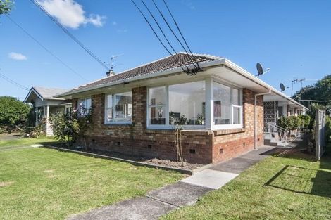 Photo of property in 1/12 Robert Street, Ellerslie, Auckland, 1051