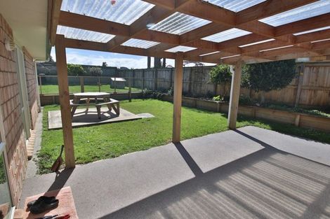 Photo of property in 2 Halyard Loop, Haruru, 0204