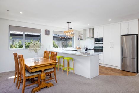 Photo of property in 33 Kahuraki Drive, Pegasus, 7612