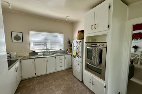 Photo of property in 164 Molesworth Street, New Plymouth, 4312
