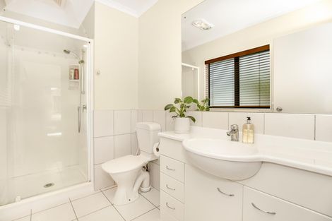 Photo of property in 30 Blackwood Drive, Wattle Downs, Auckland, 2103