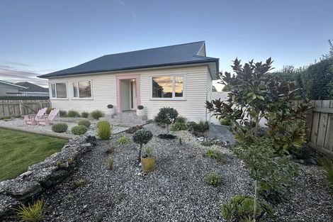 Photo of property in 27 Asquith Street, Mataura, 9712
