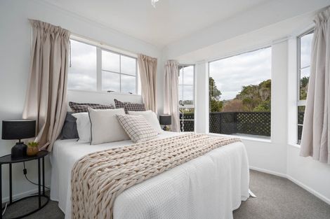 Photo of property in 10 Mallard Grove, Churton Park, Wellington, 6037