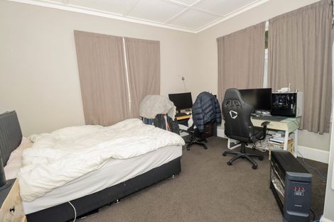 Photo of property in 92 Roy Street, Palmerston North, 4410