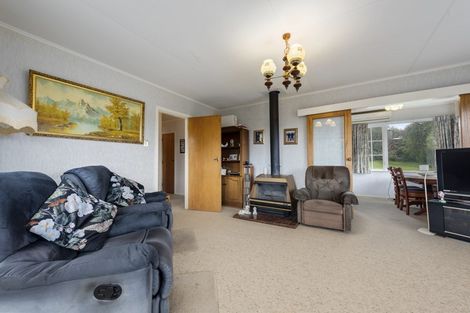 Photo of property in 17 Radiata Grove, Brown Owl, Upper Hutt, 5018