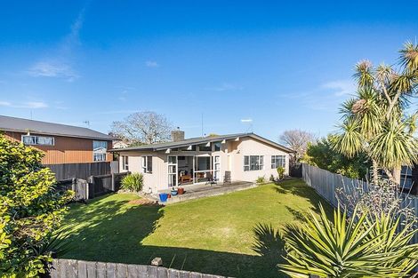 Photo of property in 43 Havelock Avenue, Westbrook, Palmerston North, 4412