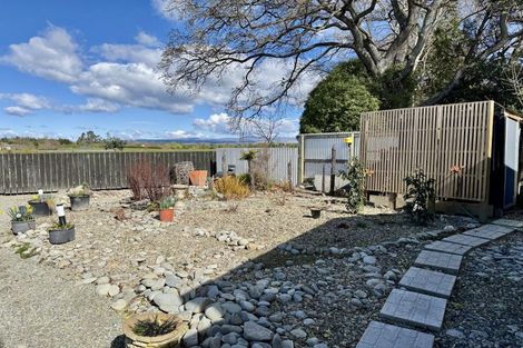 Photo of property in 28 Manse Road, Pleasant Point, 7983