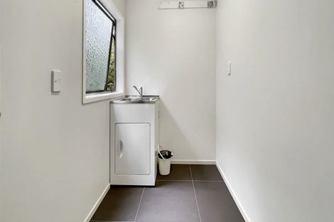 Photo of property in 3/8 Park Hill Road, Birkenhead, Auckland, 0626