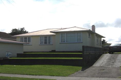 Photo of property in 58 Matai Street, Castlecliff, Whanganui, 4501