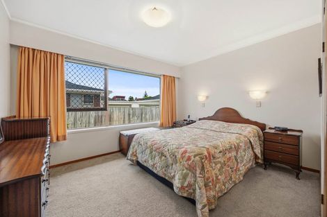 Photo of property in 5/33 Swanson Road, Henderson, Auckland, 0610