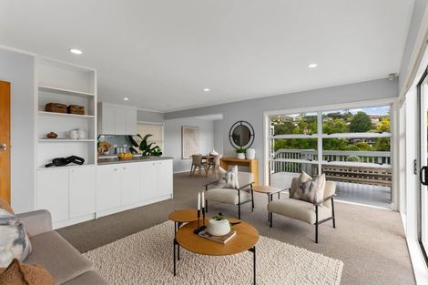 Photo of property in 34 Mcdowell Crescent, Hillcrest, Auckland, 0627