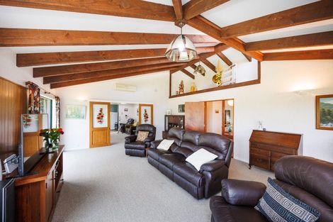 Photo of property in 44 Arnott Street, Maewa, Feilding, 4702